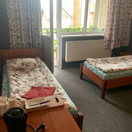 Regina House Hotel Kaunas Buitenkant foto